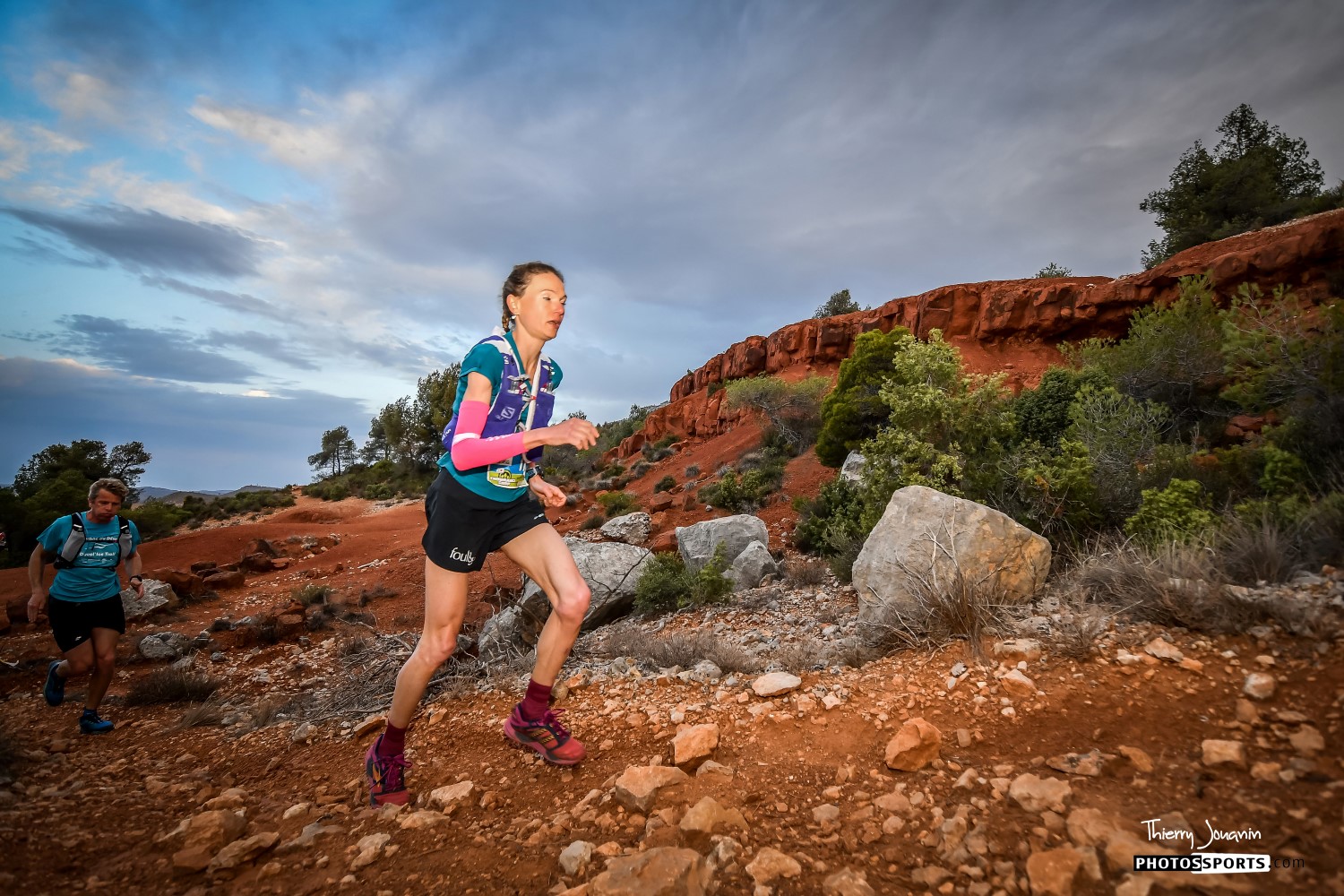 Maryline Nakache et Sébastien Spehler, champions des trails de Provence 2018, longue distance